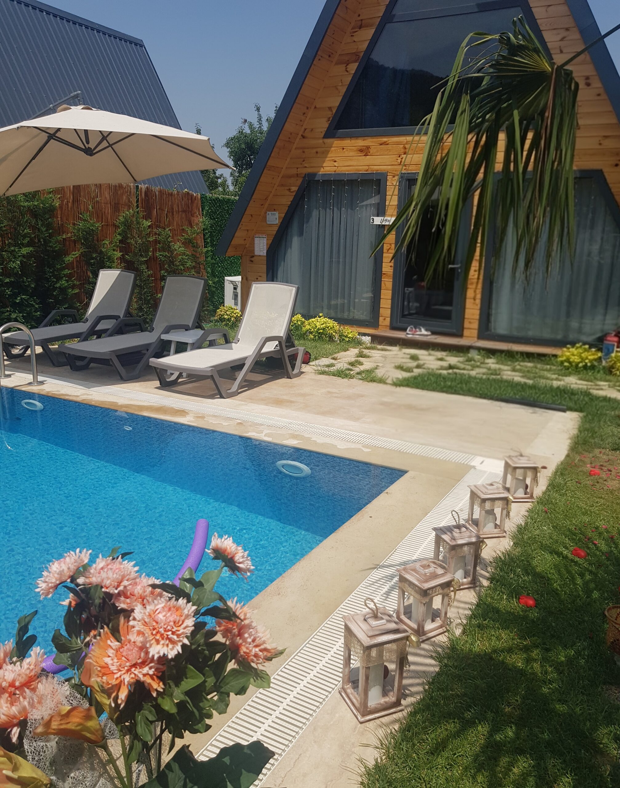 Teona Kartepe Bungalov